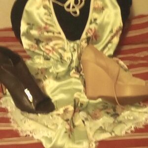 Sleepwear outfit with choice of shoes 😍